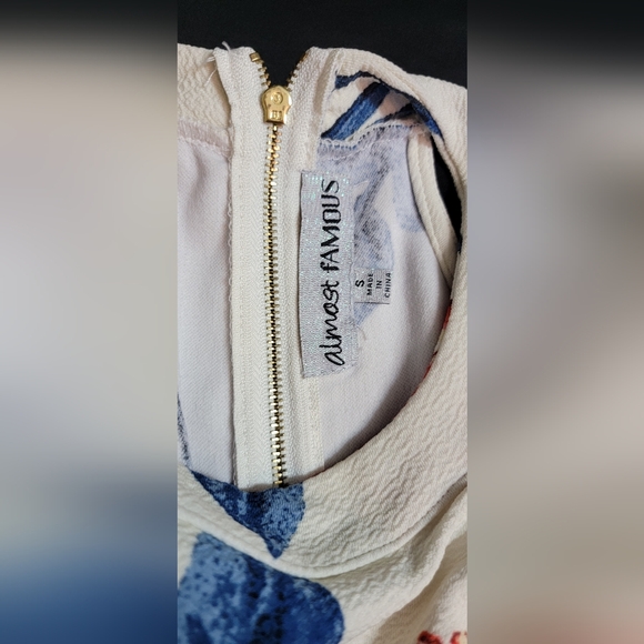 ALMOST FAMOUS Womens Ivory Floral Knee Length Fit + Flare Dress  Size: Small - Picture 6 of 10